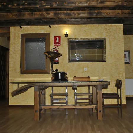 Hotel Rural Perales